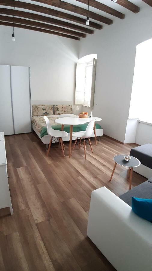 Apartment D2 4U ซาดาร์ ภายนอก รูปภาพ
