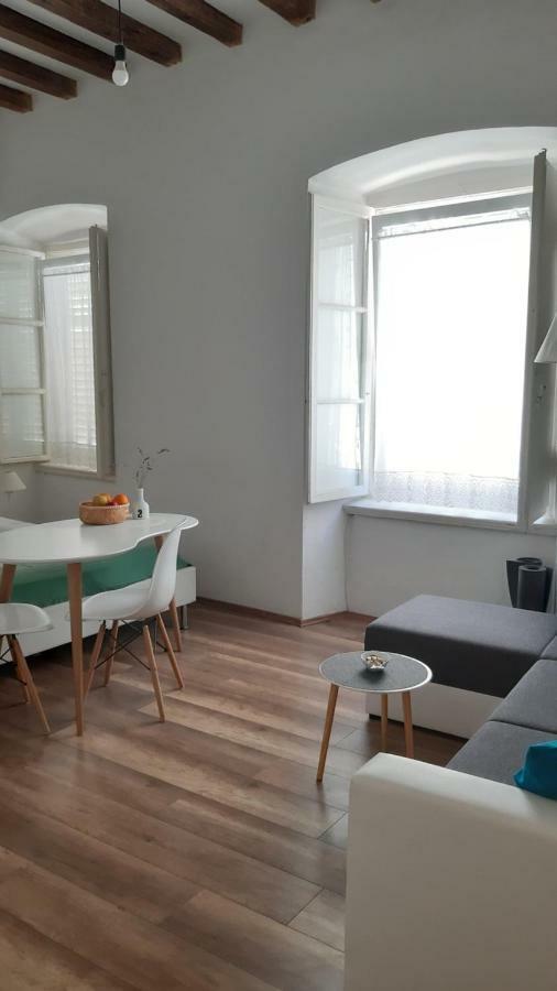 Apartment D2 4U ซาดาร์ ภายนอก รูปภาพ